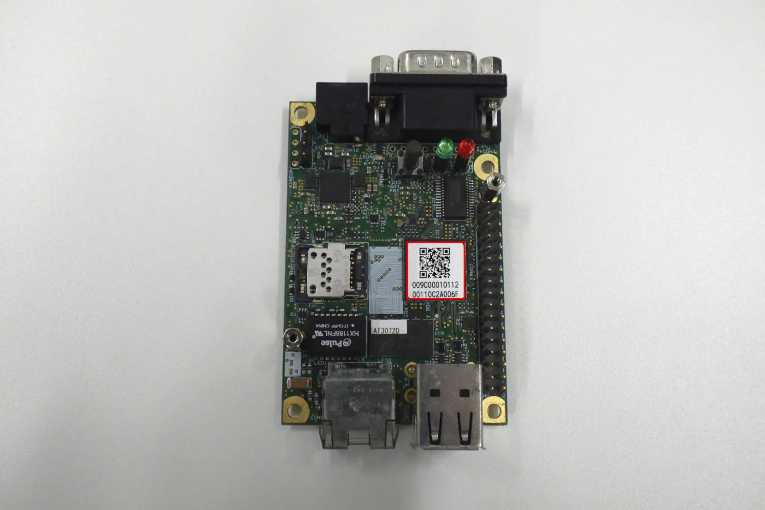 基板中央QRコード